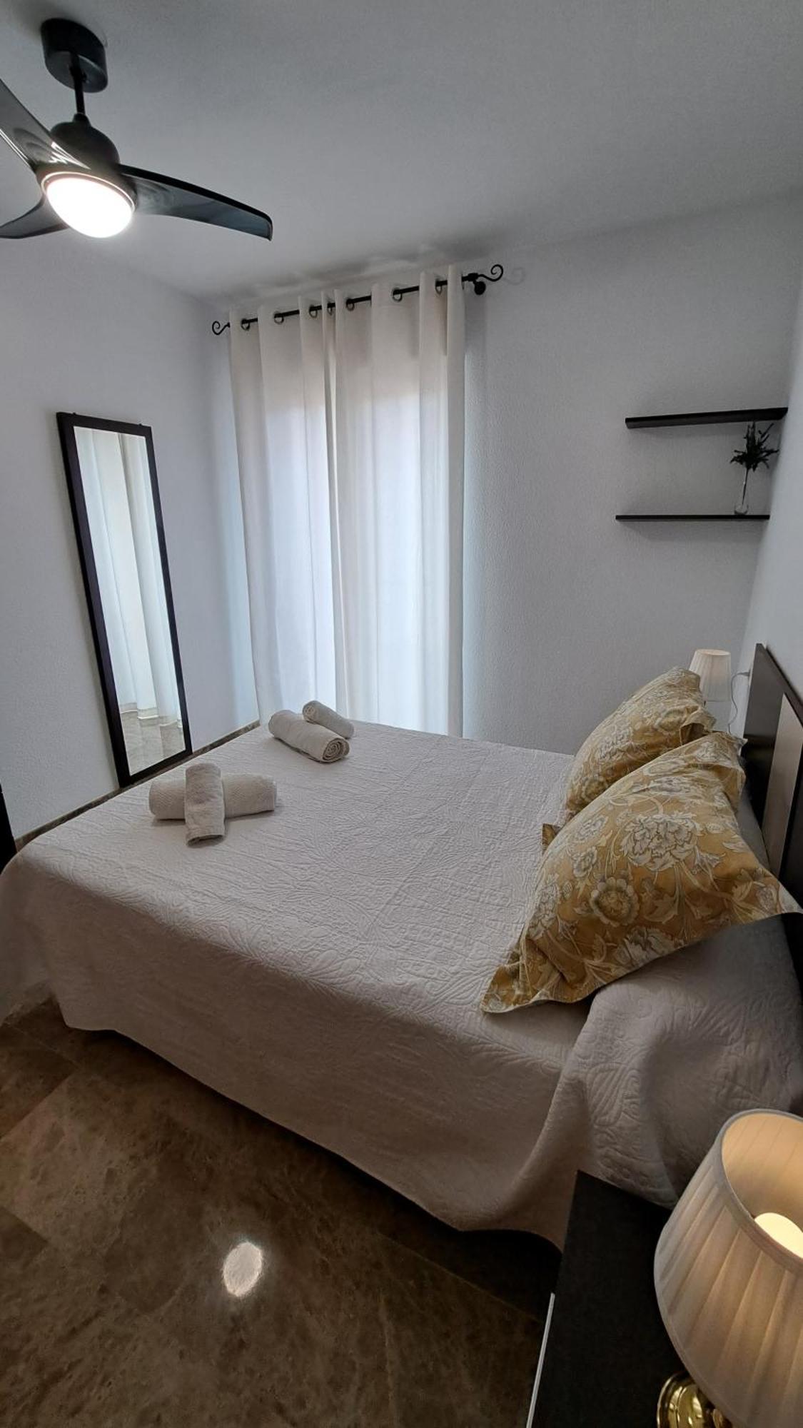 Apartamentos Maria Cristina Con Parking Gratis Cordoba Dış mekan fotoğraf