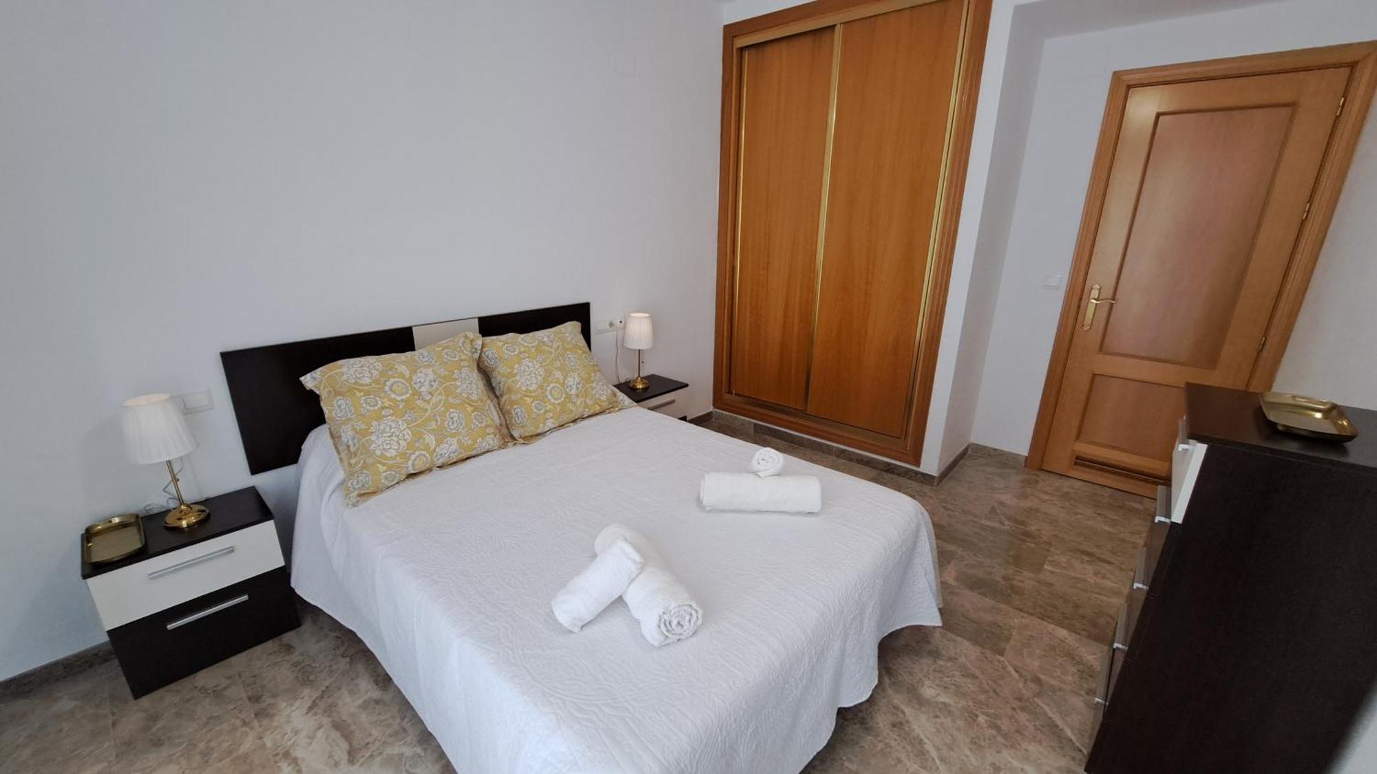 Apartamentos Maria Cristina Con Parking Gratis Cordoba Dış mekan fotoğraf